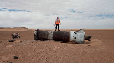 سقوط الصاروخ الصيني في الصحراء الليبية