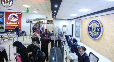 تيقن توضح آلية السفر عبر معبر الكرامة