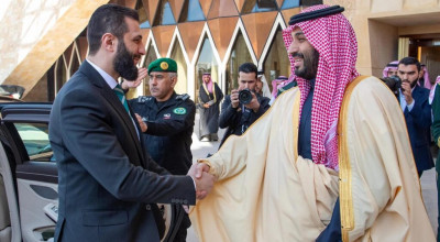 ادعاءات غير دقيقة حول استقبال المملكة العربية السعودية للرئيس السوري أحمد الشرع
