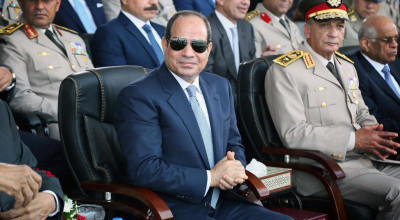 صحيفة هآرتس الإسرائيلية لم تنشر أن السيسي أمر الجيش المصري بالاستعداد لدخول غرة وفرض حظر جوي!