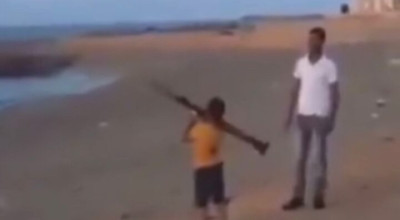 Official Israeli accounts circulate video of Libyan child carrying a bomber as in Gaza