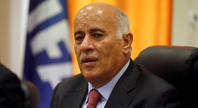ما صحة تصريحات الرجوب حول إعادة علاقة السلطة مع إسرائيل؟