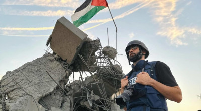 معتز عزايزة ينفي لتيقّن تعرضه للاعتقال ومقتل المواطن الذي صورّه مؤخرًا