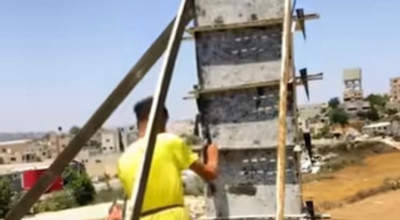 ما حقيقة فيديو الطالب الذي تلقى نتيجة الثانوية العامة من داخل ورشة البناء؟