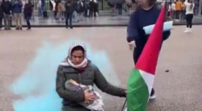 الفيديو لمسرحيّة تم تمثيلها أمام البيت الأبيض لتجسّد الواقع الفلسطيني ومعاناة أهالي غزّة