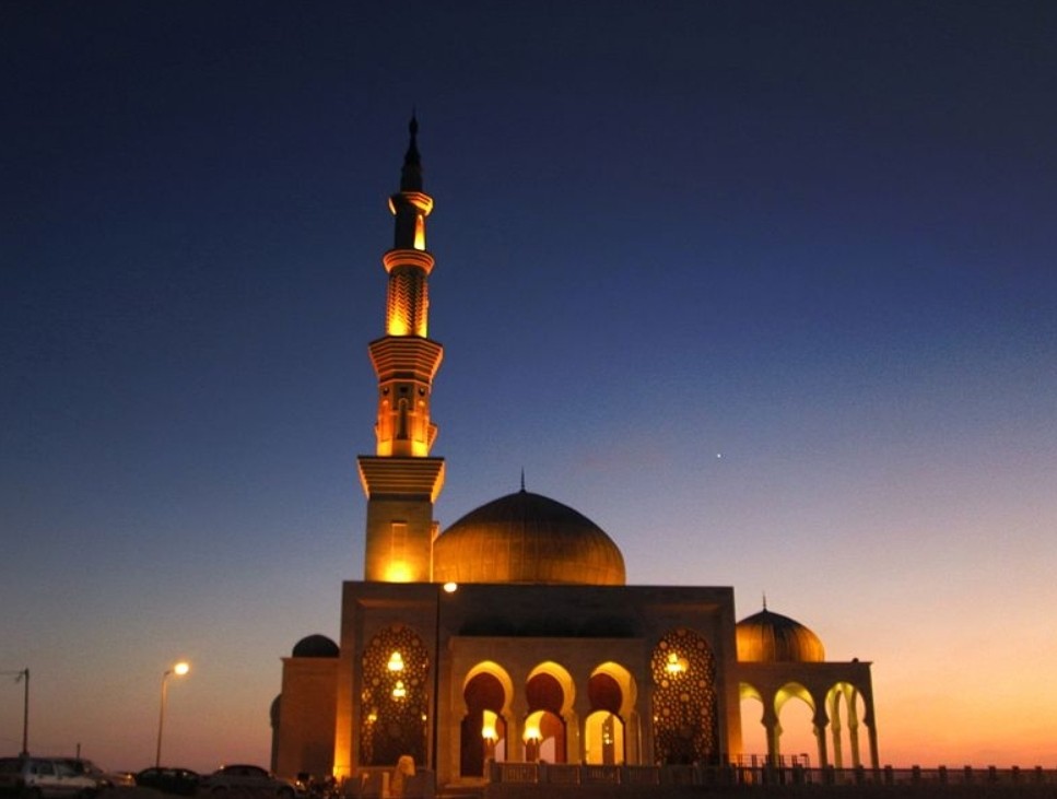 هل ستفتح المساجد في غزة ؟