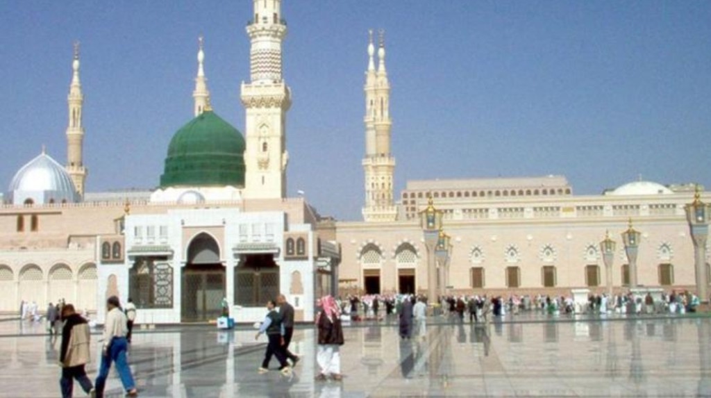 هل ستقام التراويح في المسجد النبوي